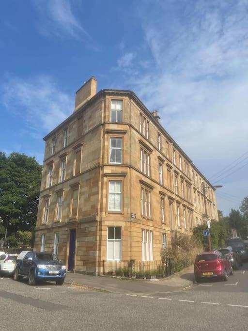 Appartamento Stunning West End Flat! Glasgow Esterno foto