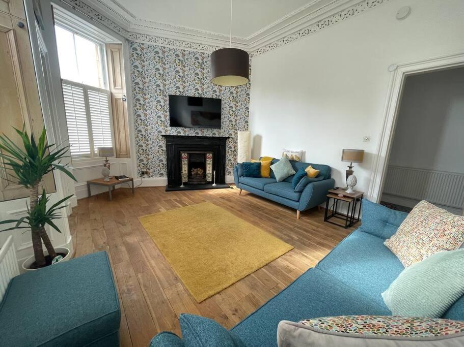 Appartamento Stunning West End Flat! Glasgow Esterno foto