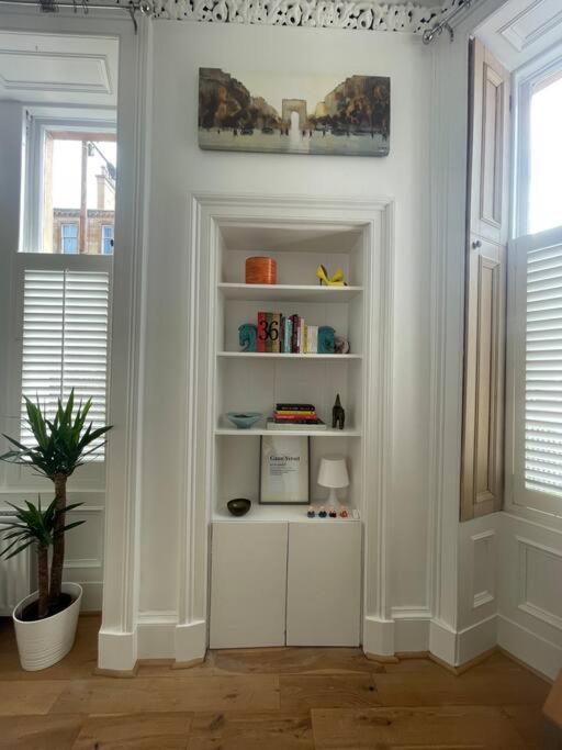 Appartamento Stunning West End Flat! Glasgow Esterno foto